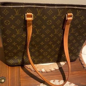 Luis Vuitton purse